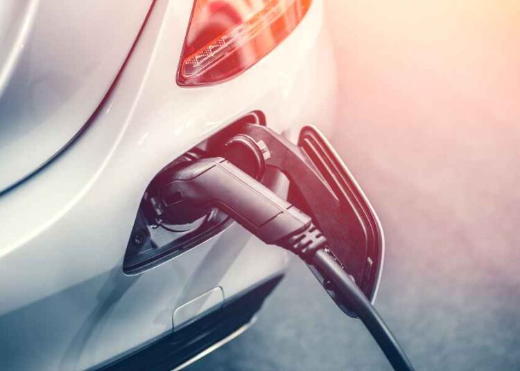 HOCHTIEF and EWE Go JV to deliver part of the EV charging network in Germany in Canada