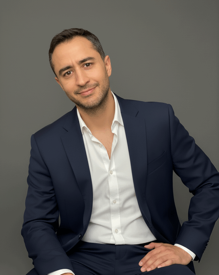 denys schwartz headshot