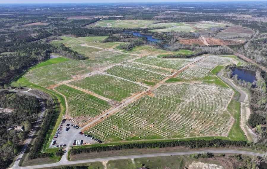 alligator creek solar farm - aerial view